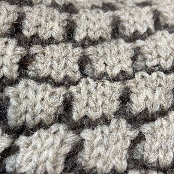 Robbie Read NEW w/tags sz L Wool Sweater Made in England - Picture 7 of 7